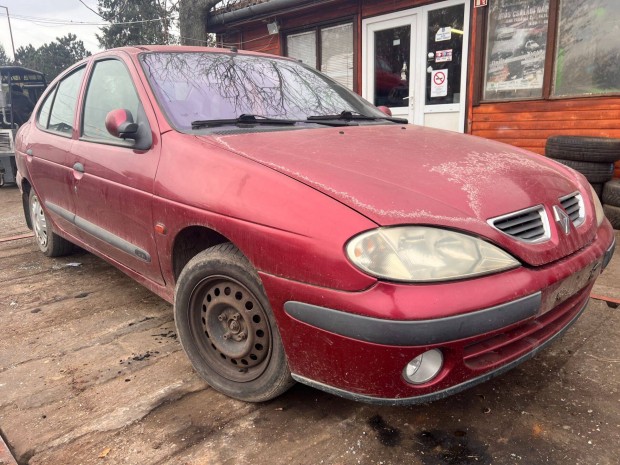 Renault Megane I/2 (1999) 1.4i K4JC Alkatrszek #M1882