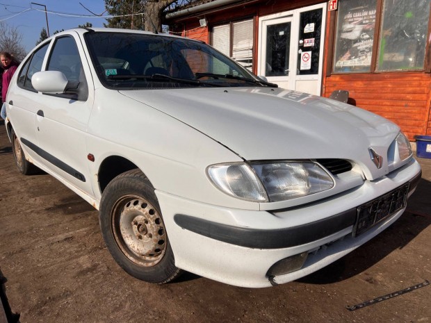 Renault Megane I (1999) 1.6i K7MA Alkatrészek #M2278