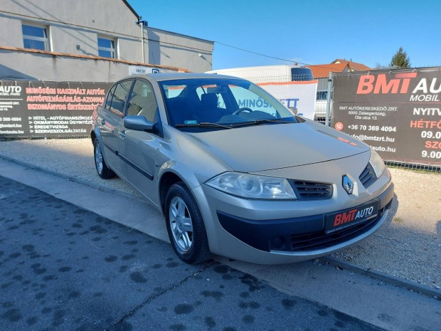 Renault Megane Limousine 1.4 Authentique Magyar...