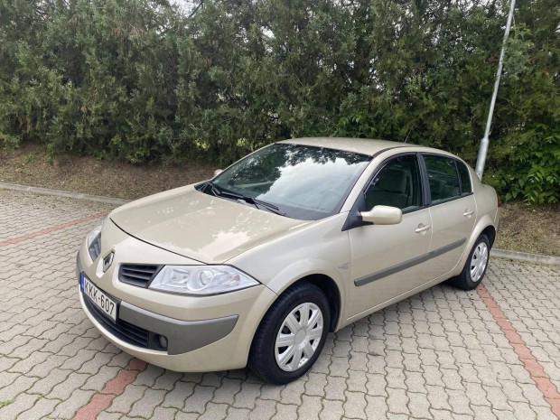 Renault Megane Limousine 1.5 dCi Dynamique