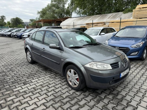 Renault Megane Limousine 1.6 Azure Klima!