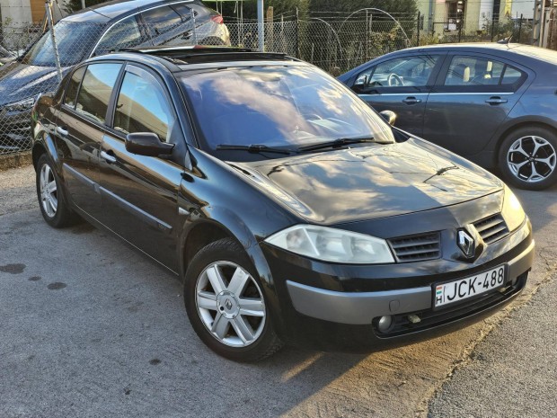 Renault Megane Limousine 1.6 Dynamique Magyaror...