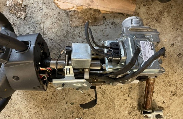Renault Megane Mk2 8200 445 348 50300802 RHD elektromos kormányoszlop