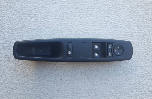 Renault Megane Scenic 3 Fluence Laguna bal első ablakemelő kapcsoló