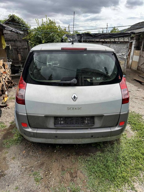Renault Megane Scenic (2003 - K4M760) eladó alkatrészként egyben