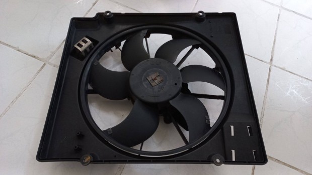 Renault Megane Scenic hűtőventilátor és keret eladó