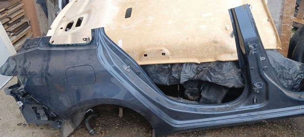 Renault M�gane lV jobb h�ts� s�rv�d�