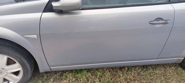 Renault Megane ll CC bal oldali ajt