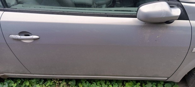 Renault Megane ll CC jobboldali ajt