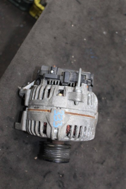 Renault Modus 1.5DCI 2004 generátor 8200360480 (333)