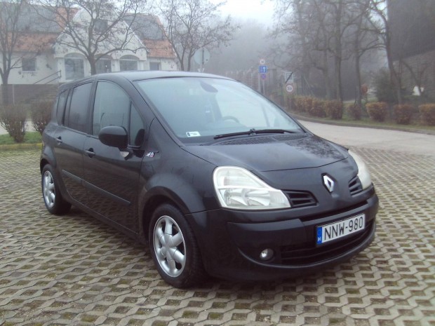 Renault Modus Grand1.5 dCi Dynamique 2�v m�szak...