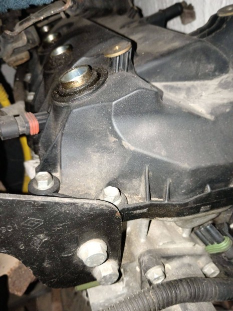 Renault Motor D4F 1.2 16V 2004 utni