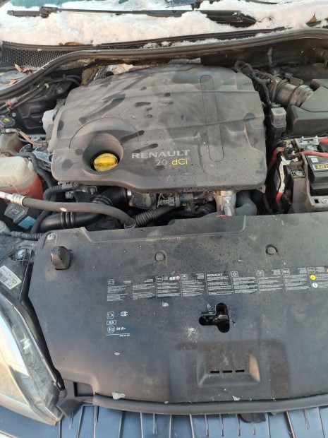 Renault Nissan 2.0 dci Euro 5 M9R komplett motor 280.000km