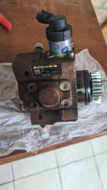 Renault Opel Nissan 2.0 dci nagynyoms szivatty 0445010170