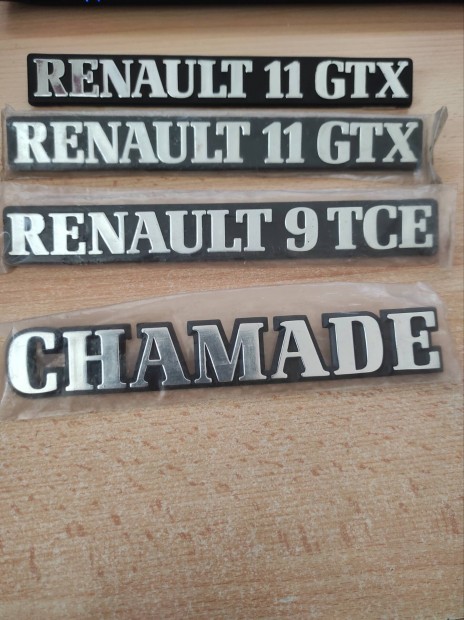 Renault,Polo,Samara autos emblemk