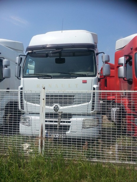 Renault Prémium 450 DXI 2008-AS Évj. Bontandó Alkatrészei Eladók