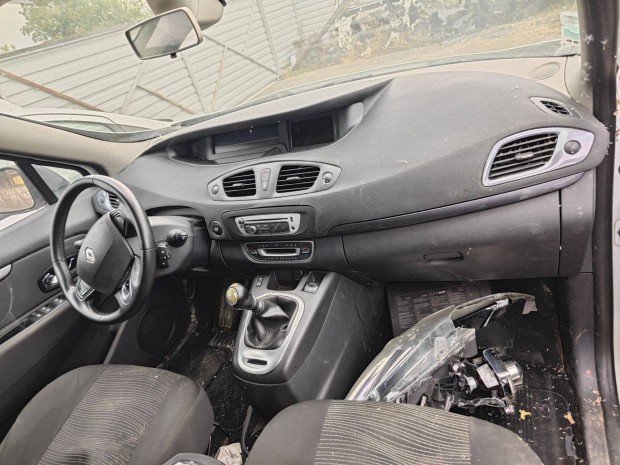 Renault Scenic 2015 1.5 dci Limited Alkatrszek kompletten