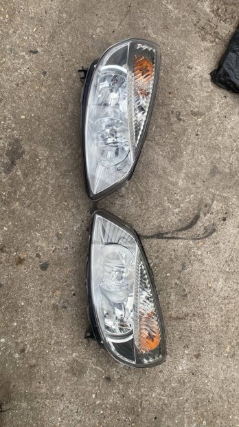 Renault Scenic 2 els fnyszr pr 2003-2006-ig