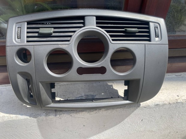 Renault Scenic 2 középkonzol 2003-2009-ig