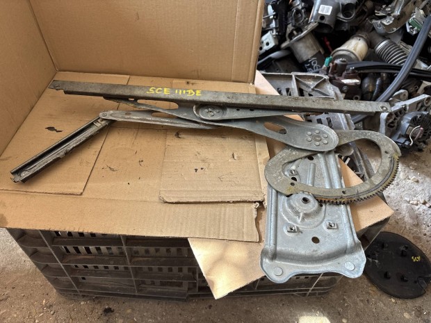 Renault Scenic 3 bal első ablakemelő szerkezet