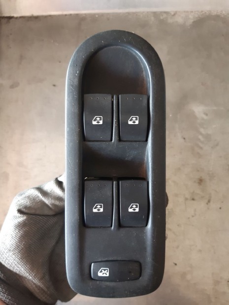 Renault Scenic Bal Első Ablakemelő Kapcsoló