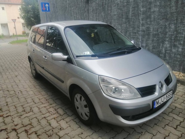 Renault Scenic Grand Scnic 1.5 dCi Dynamique