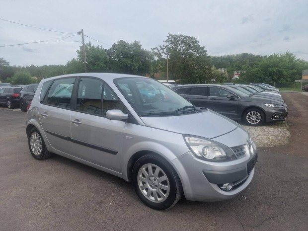 Renault Scenic Grand Scnic 1.6 16V Dynamique