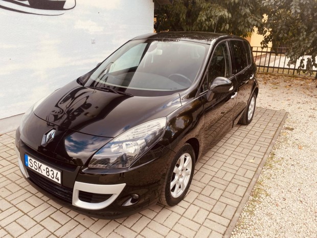 Renault Scenic Grand Scnic 1.6 16V Dynamique
