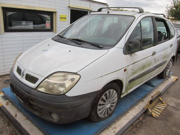 Renault Scenic I/2 haszn�lt bontott alkatr�szek