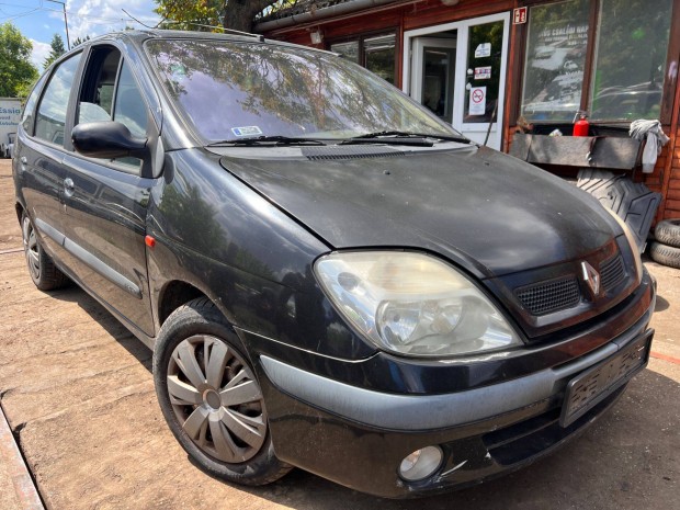 Renault Scenic I (2001) 1.6i K4MA7 Alkatrészek #M2585