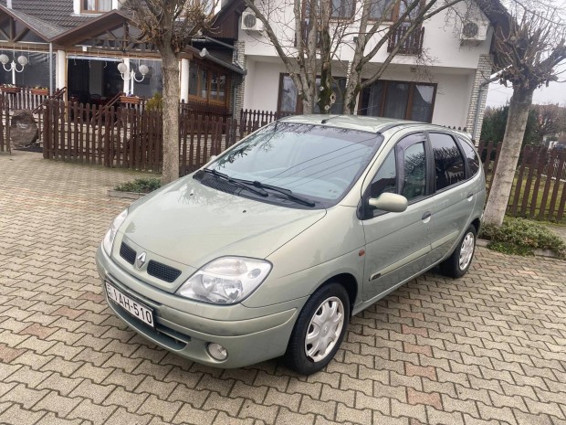 Renault Scenic Sc�nic 1.4 16V Authentique