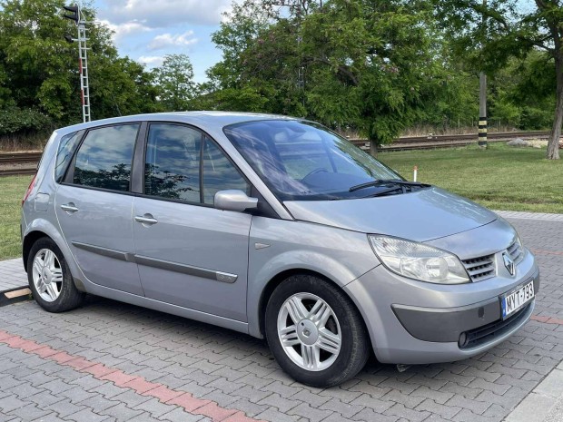 Renault Scenic Scénic 1.6 Authentique Plus Fris...