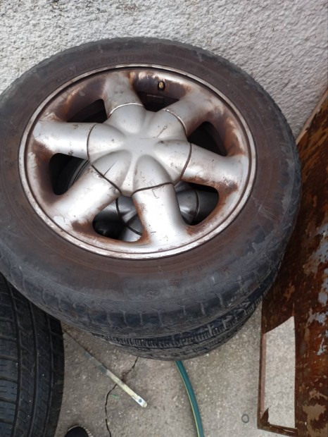 Renault Scenic alufelni gumik nem j elad 