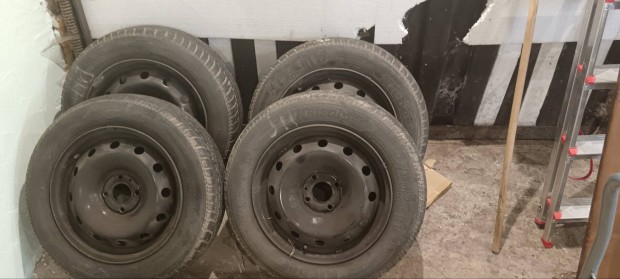 Renault Scenic gyári felnik 15" 4x100 60mm