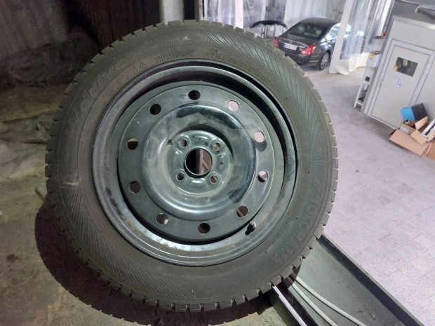 Renault Scenic lemezfelni + tligumi 205/60R16