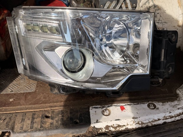 Renault T sz�ria jobb els� l�mpa