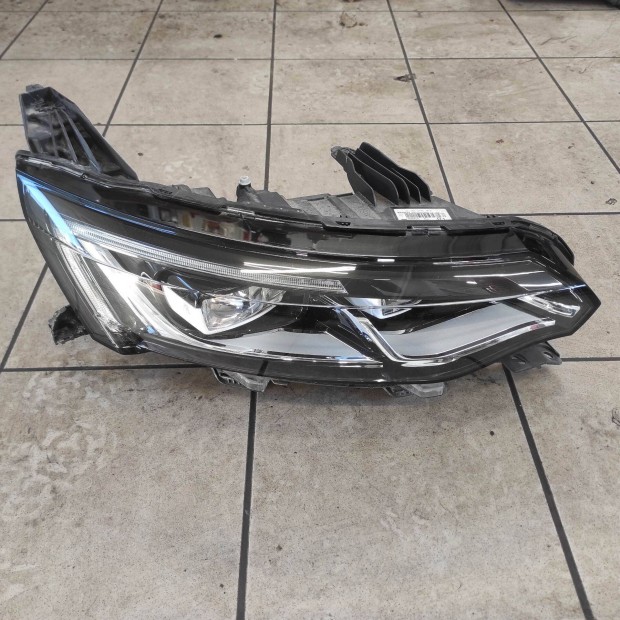 Renault Talisman fnyszr LED Jobb 260100184R