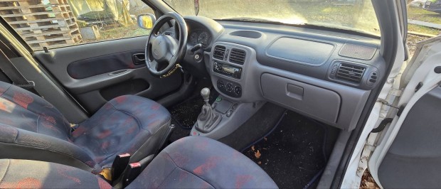 Renault Thalia 1.4 benzines (2001) - alkatr�szek elad�k