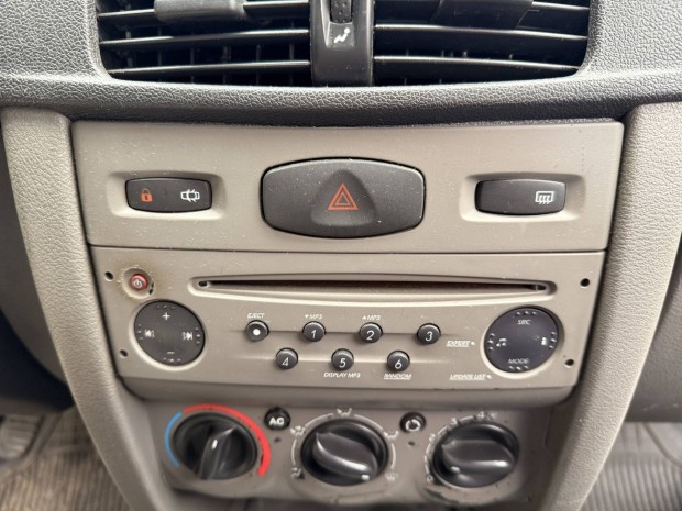 Renault Thalia I 1.2 16 V rádió