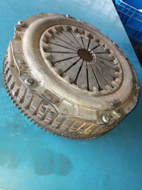 Renault Thalia I Kuplung Szett + Egyt�meg� Lendker�k