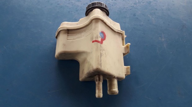 Renault Thalia I Szerv� Olaj Tart�ly