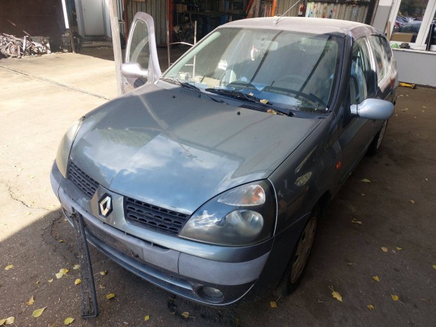 Renault Thalia karosszéria elemei