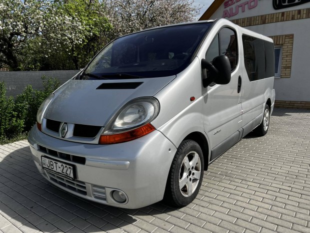 Renault Trafic 1.9 dCi L1H1 Passenger