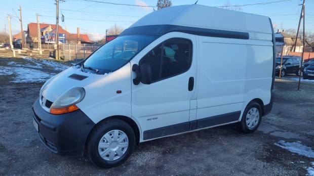 Renault Trafic 1.9 dCi L1H2 Komfort Magas vlto...