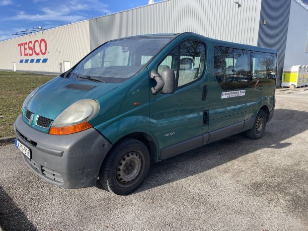 Renault Trafic 1.9dci 9 fs kisbusz