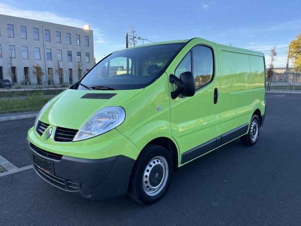Renault Trafic 2.0 dCi L1H1P1 folyamatosan szer...