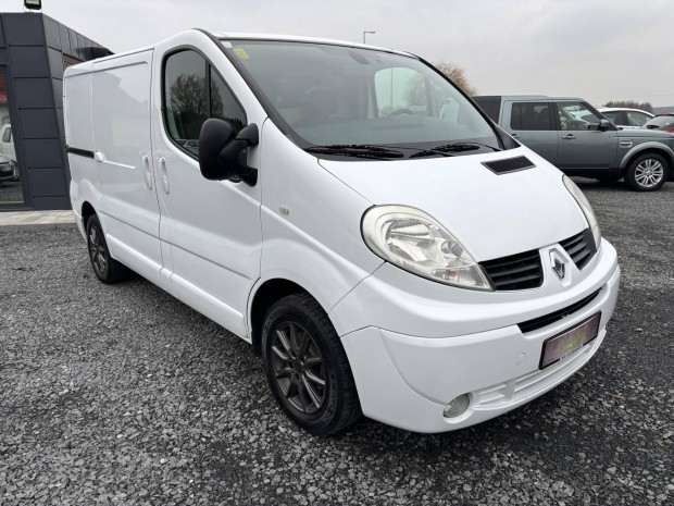 Renault Trafic 2.0 dCi L1H1 Business Vezetett S...