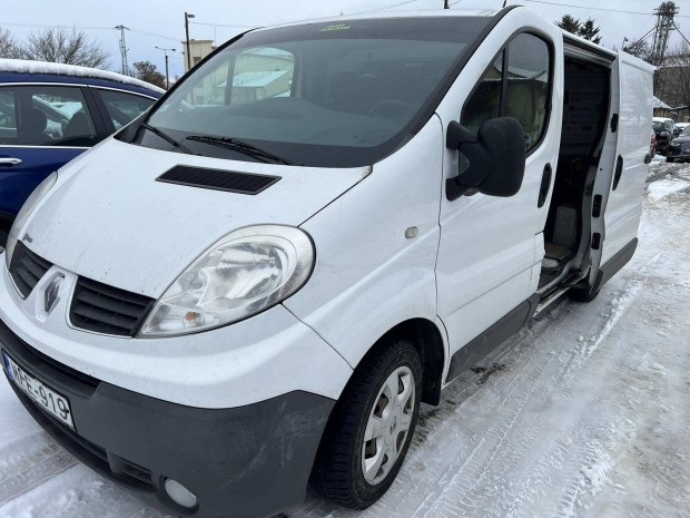 Renault Trafic 2.0 dCi L1H1 Cool