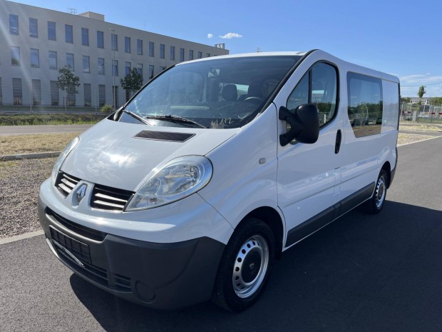 Renault Trafic 2.0 dCi L1H1 Komfort folyamatosa...