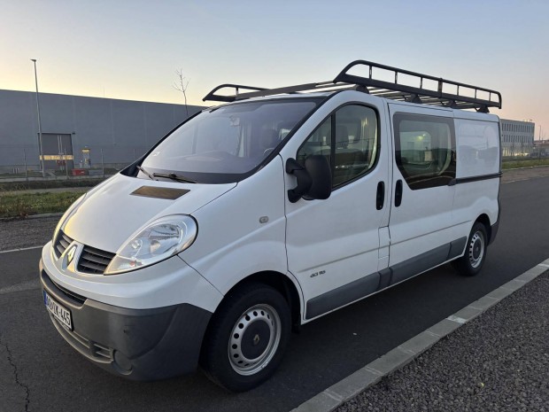Renault Trafic 2.0 dCi L2H1P2 Cool